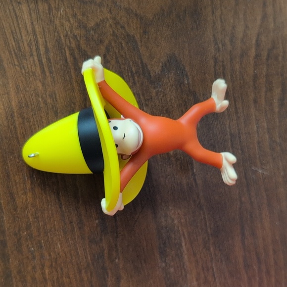 Hallmark Keepsake Ornament 2021 Curious George - Picture 2 of 7